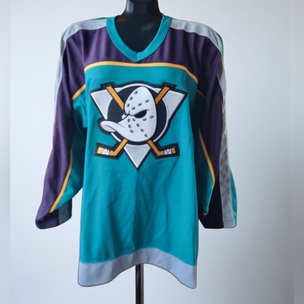 Vintage CCM Mighty Ducks of Anaheim NHL Hockey Jersey Size Large